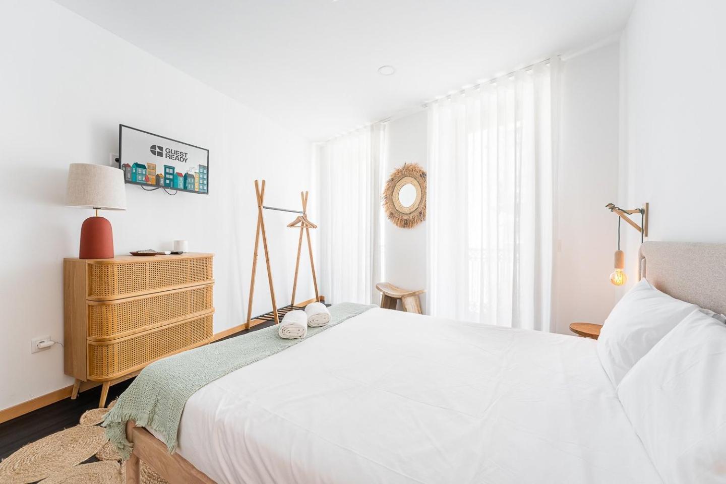 Guestready - Bright Duplex In Downtown 호텔 포르투 외부 사진