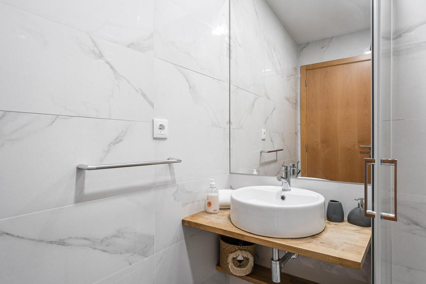 Guestready - Bright Duplex In Downtown 호텔 포르투 외부 사진