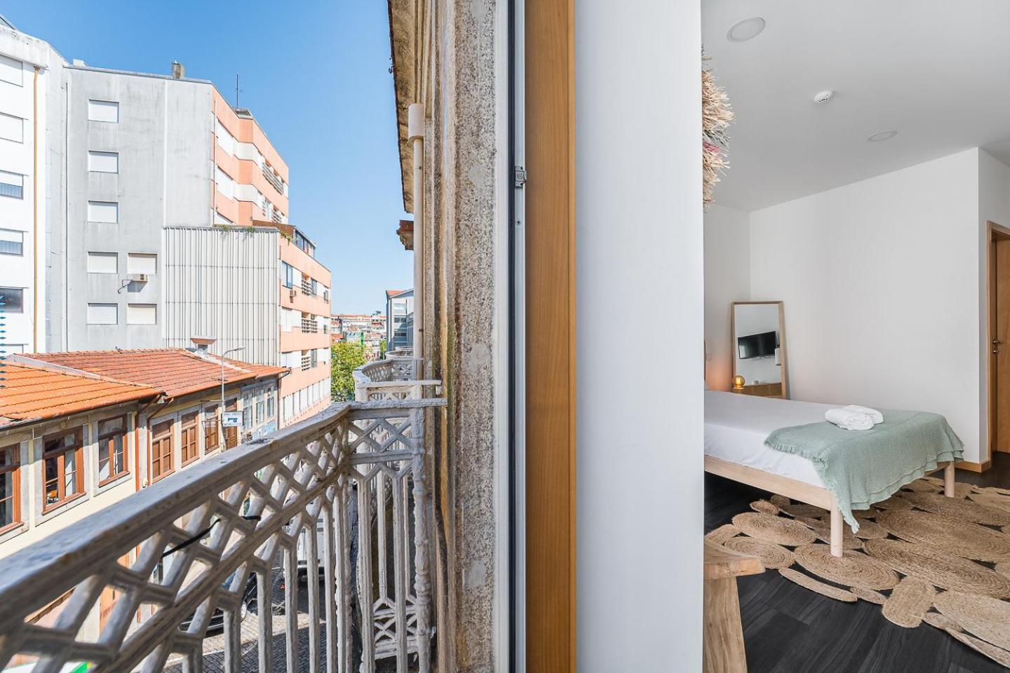 Guestready - Bright Duplex In Downtown 호텔 포르투 외부 사진