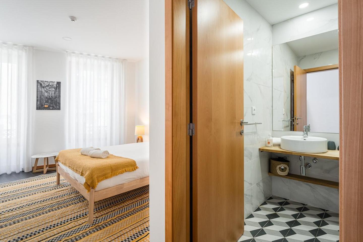 Guestready - Bright Duplex In Downtown 호텔 포르투 외부 사진