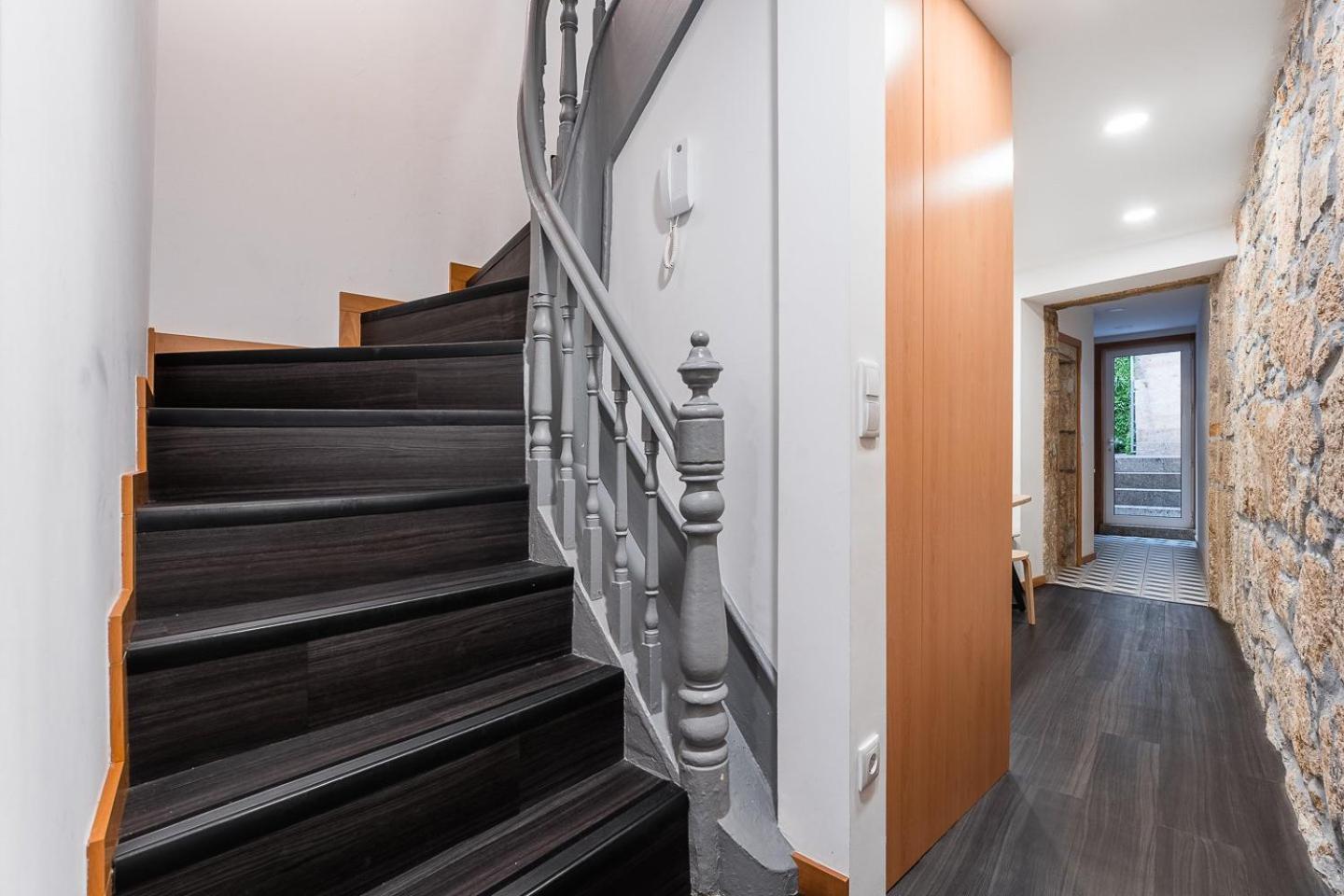 Guestready - Bright Duplex In Downtown 호텔 포르투 외부 사진