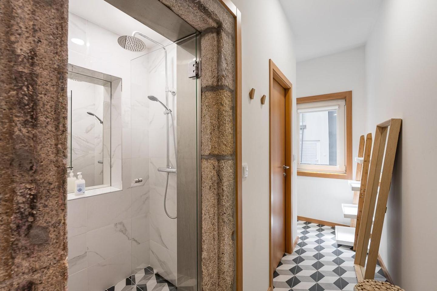 Guestready - Bright Duplex In Downtown 호텔 포르투 외부 사진